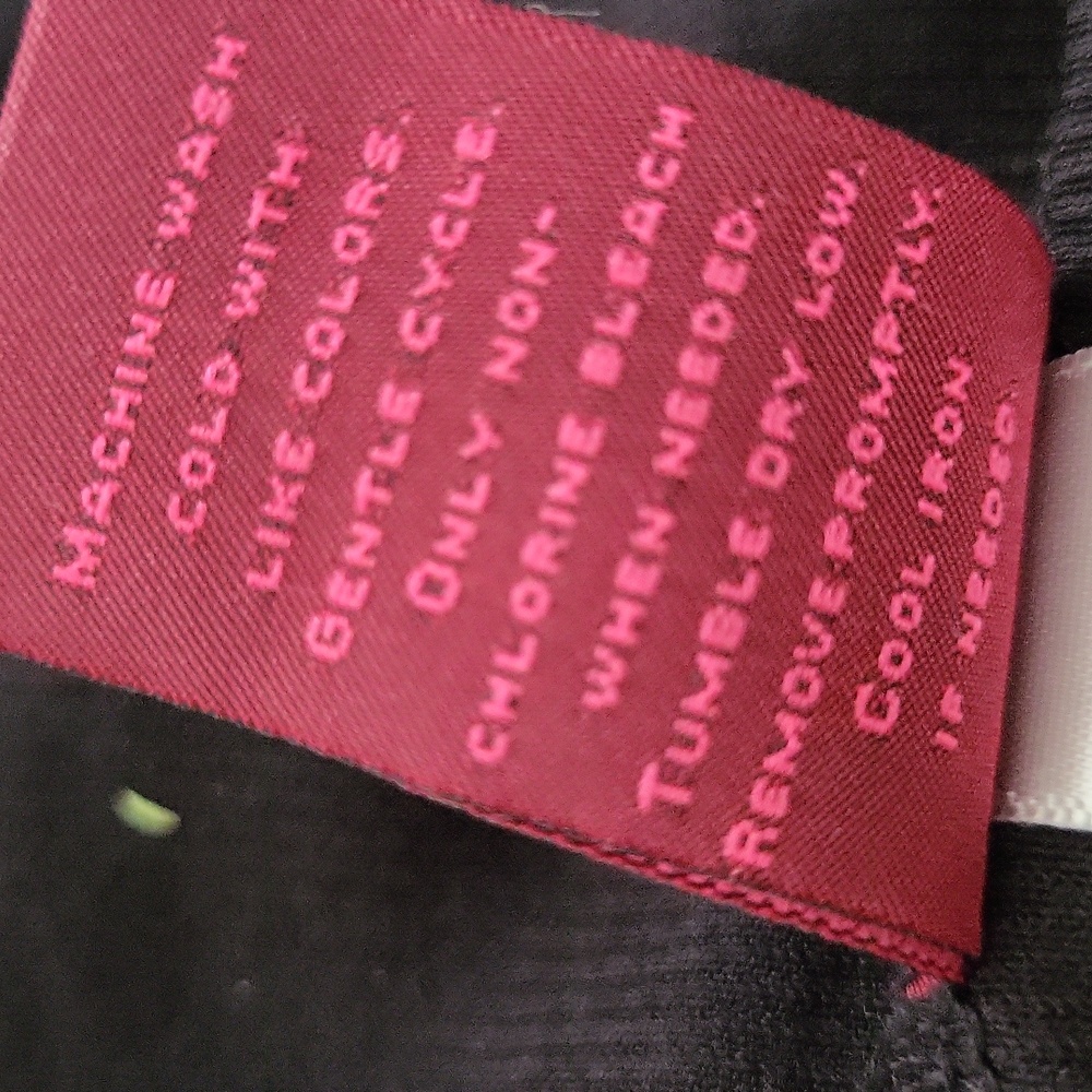 212 Collection Blouse - Picture 7 of 7